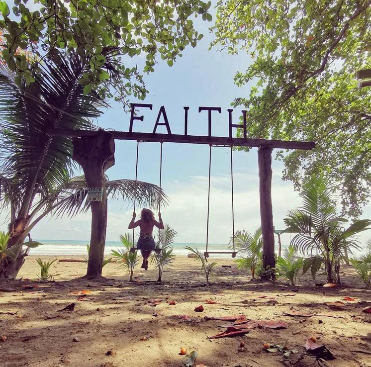 Bed and Breakfast Faith Glamping Dome Costa Rica Мансанильо Экстерьер фото