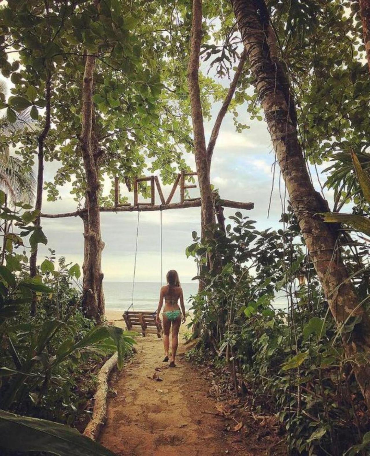 Отель Faith Glamping Dome Costa Rica Мансанильо Экстерьер фото